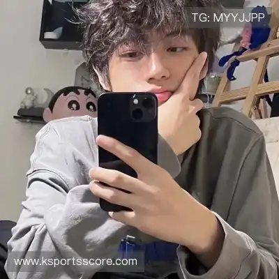 侯侃钥